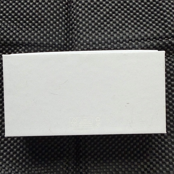 Celine Empty White Sunglass Box Gift Box Storage Box 7.5 x 4 x 2 - Picture 9 of 9